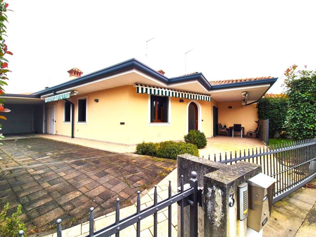 Villa a Ruda in Via Duran, 3 - Foto 2