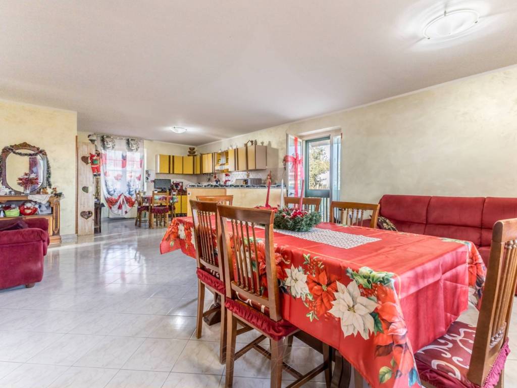 Villa a Pontinia in Strada del Quartaccio, 2362 - Foto 3