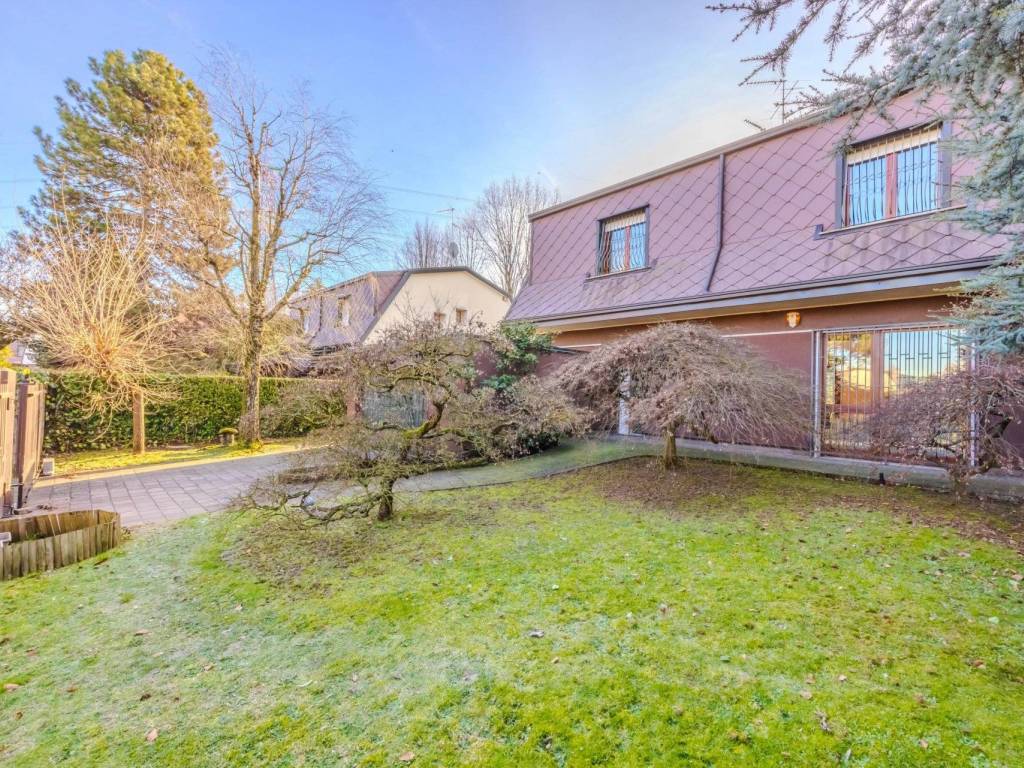 Villa a Arese in Via Matteotti, 40 - Foto 2