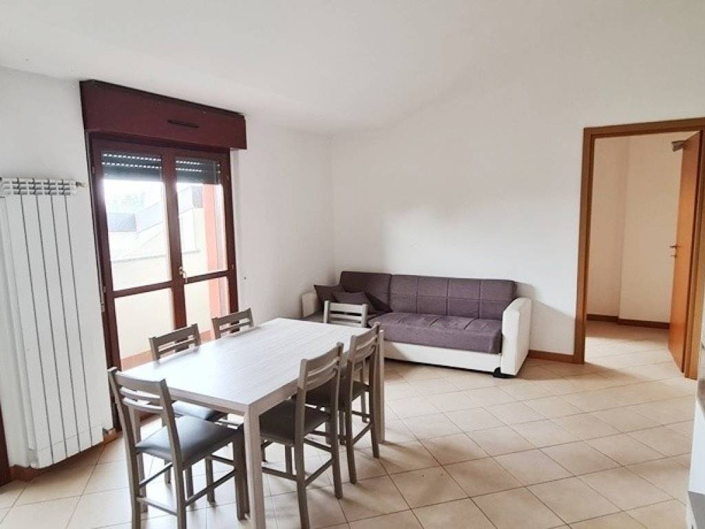 Appartamento a Gallarate in Via del Lavoro - Foto 3