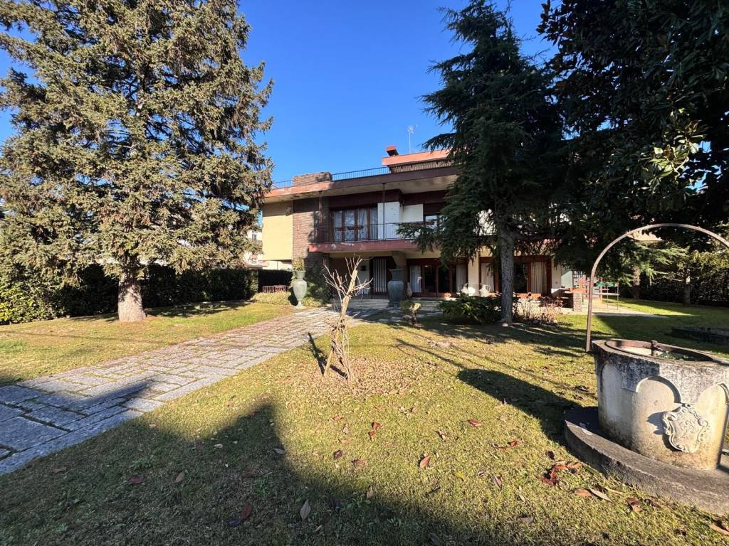 Villa a Creazzo in Viale Italia - Foto 3