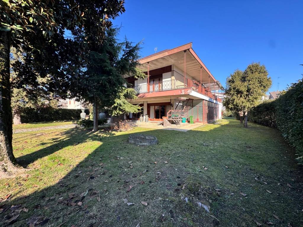 Villa a Creazzo in Viale Italia - Foto 4