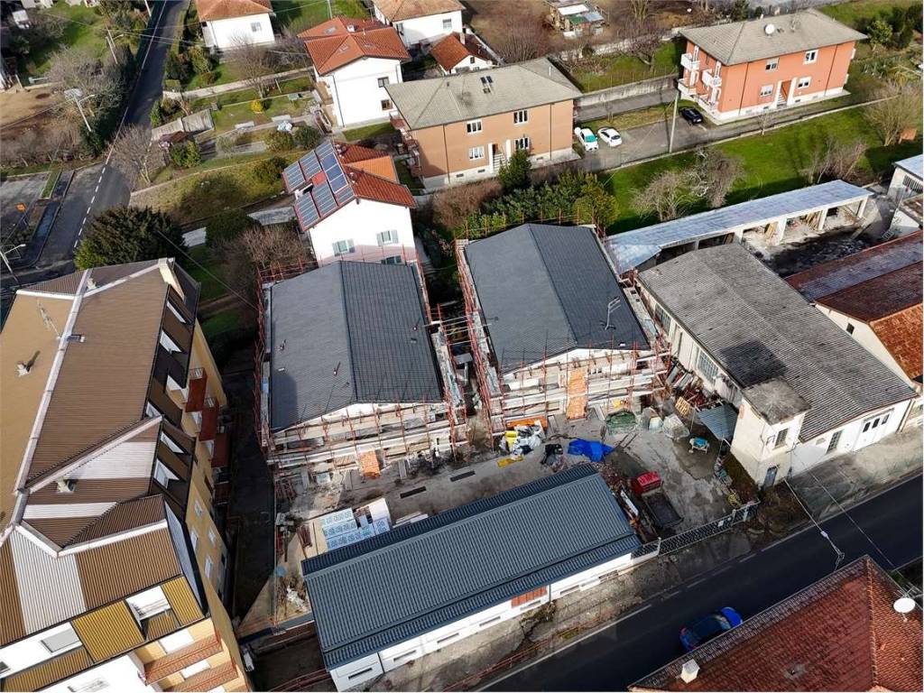 Appartamento a Gavirate in via rossi - Foto 4