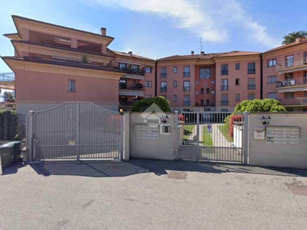 Appartamento a Lonate pozzolo in Via fiume, 1 - Foto 3