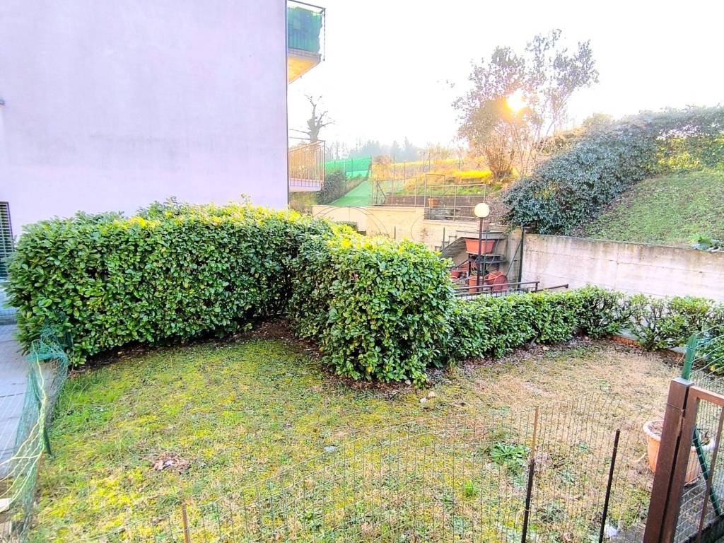 Appartamento a Albavilla in Via Saruggia - Foto 3