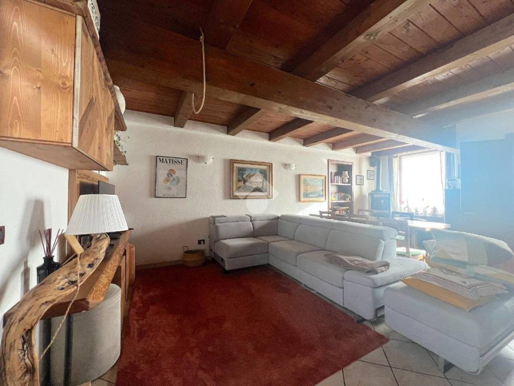 Casa indipendente a Oulx in Borgata Beaume, 46 - Foto 3