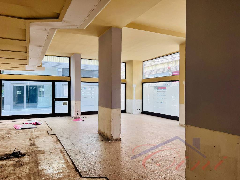 Immobile a Erba in Corso 25 Aprile - Foto 3