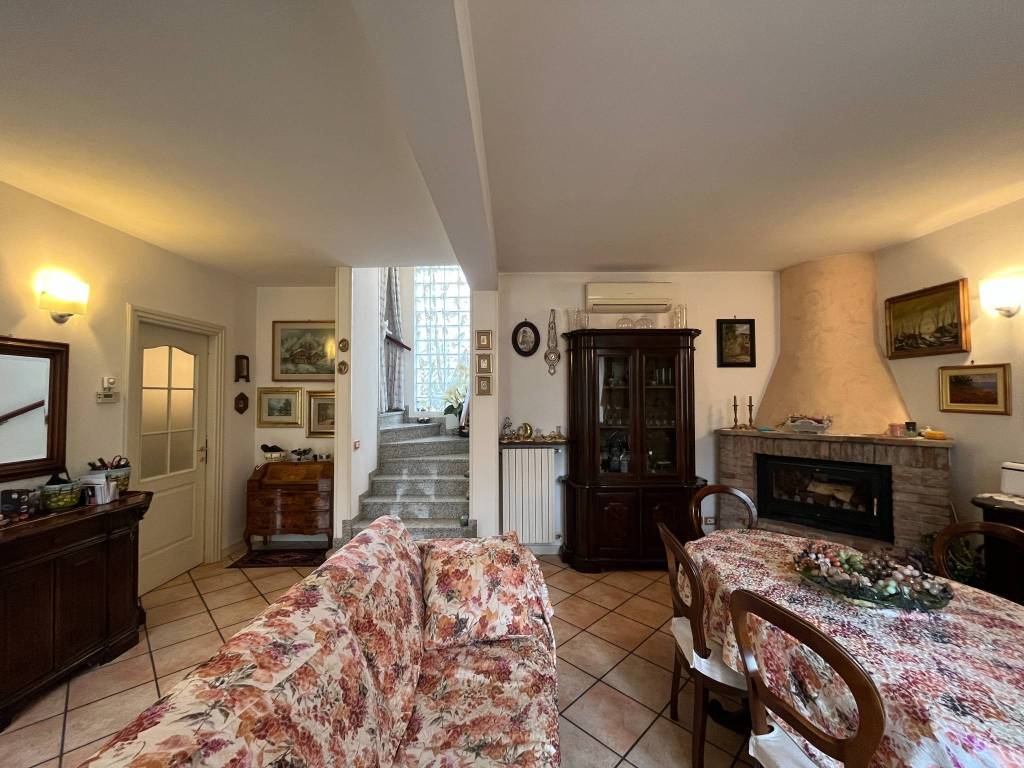Villa a Fidenza in Via Palmiro Togliatti - Foto 4
