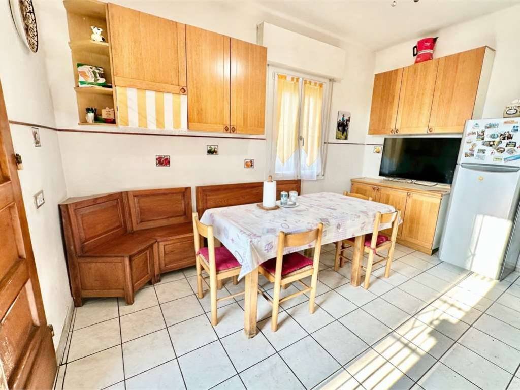 Villa a Imola in Casa indipendente con giardino di 1500 mq - Foto 3