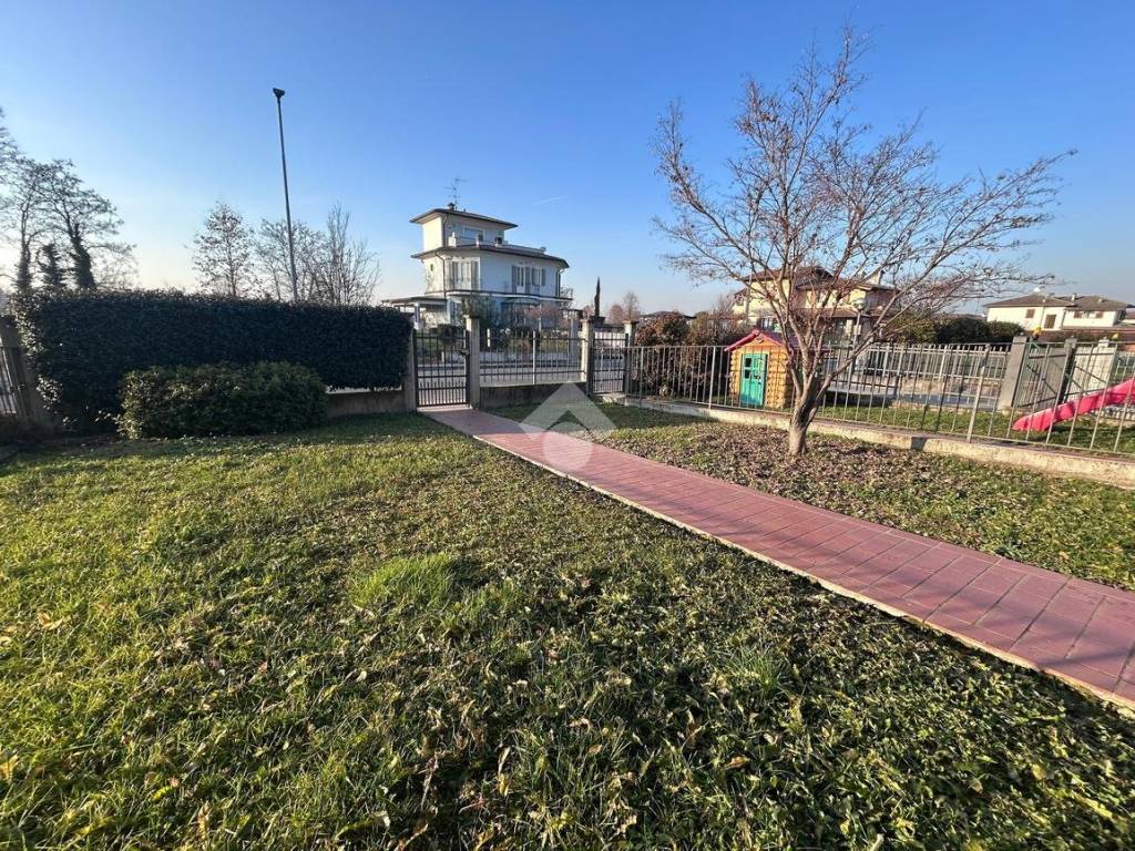 Appartamento a Castel mella in Via Macina, 1 - Foto 3