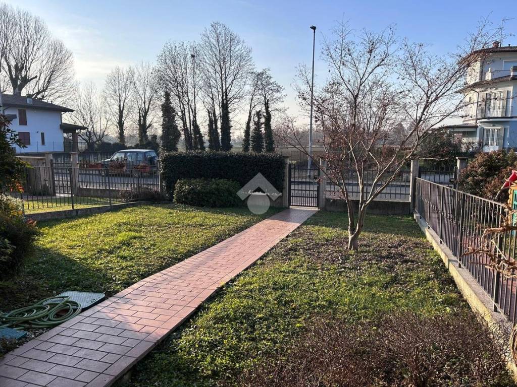 Appartamento a Castel mella in Via Macina, 1 - Foto 5