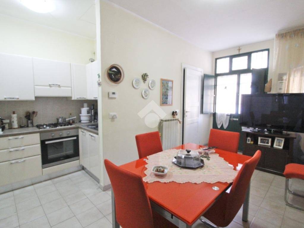 Casa indipendente a Chieuti in Viale Aldo Moro - Foto 3
