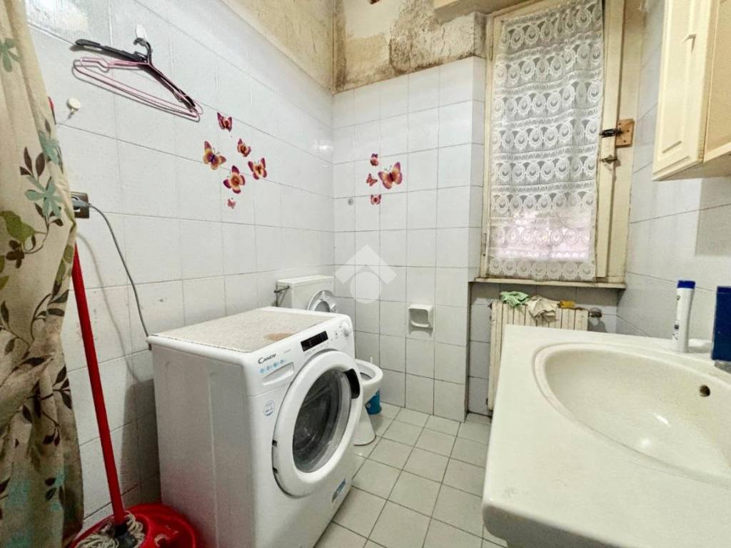 Appartamento a Reggio emilia in Viale Piave, 7 - Foto 5