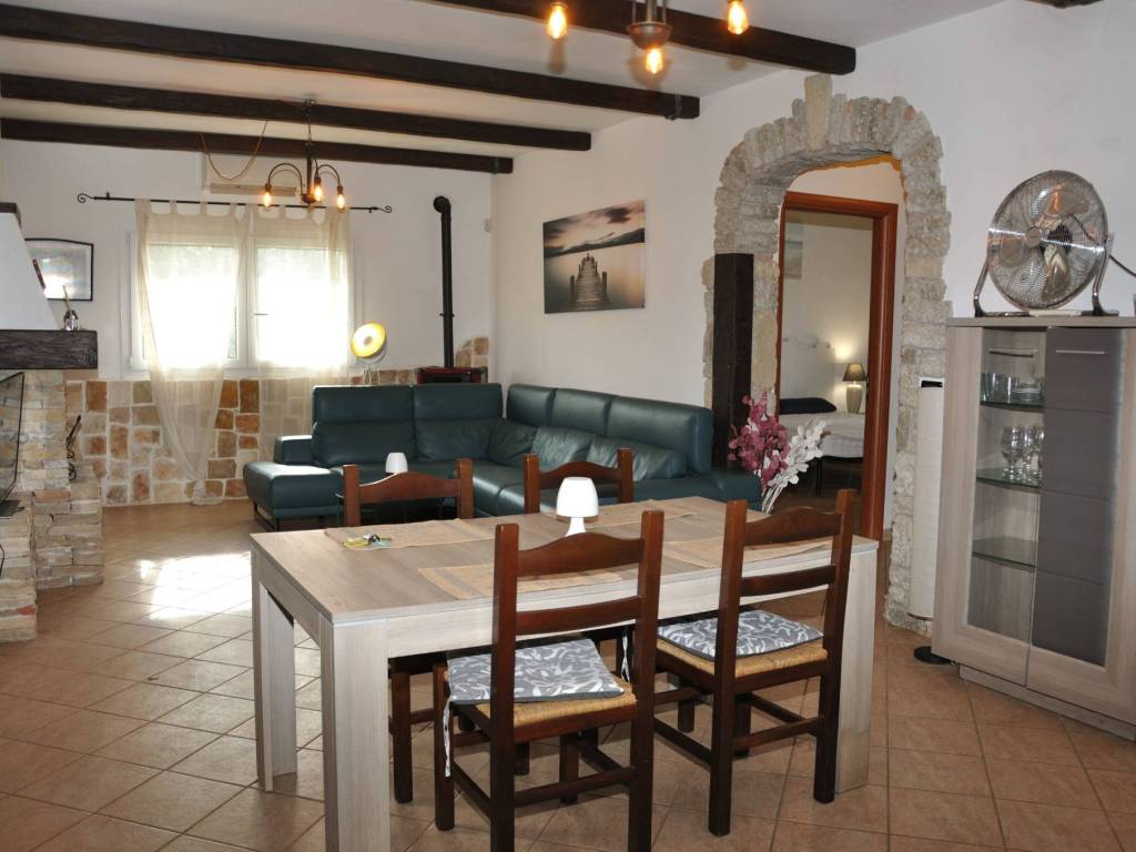 Villa a Brindisi in CONTRADA GABELLOTTI - Foto 3