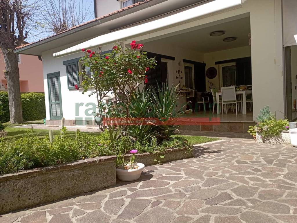 Villa a Livorno in Via del Fagiano - Foto 3