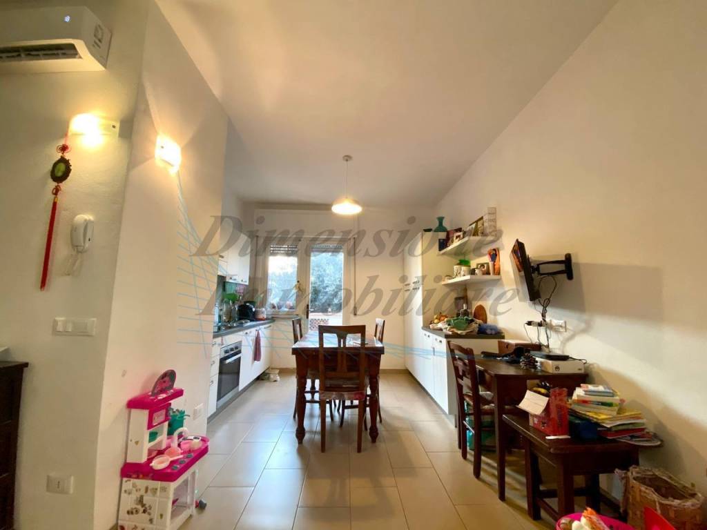 Appartamento a Rosignano marittimo in Via Vincenzo Bellini - Foto 5