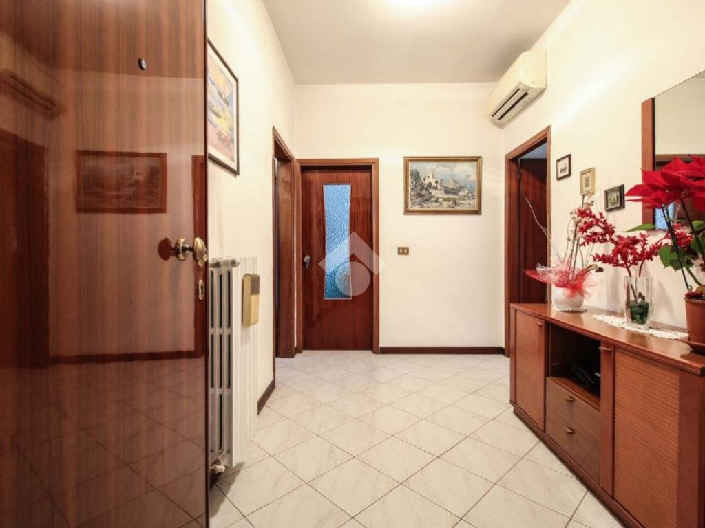 Appartamento a Carpi in Via grimelli geminiano, 4 - Foto 2