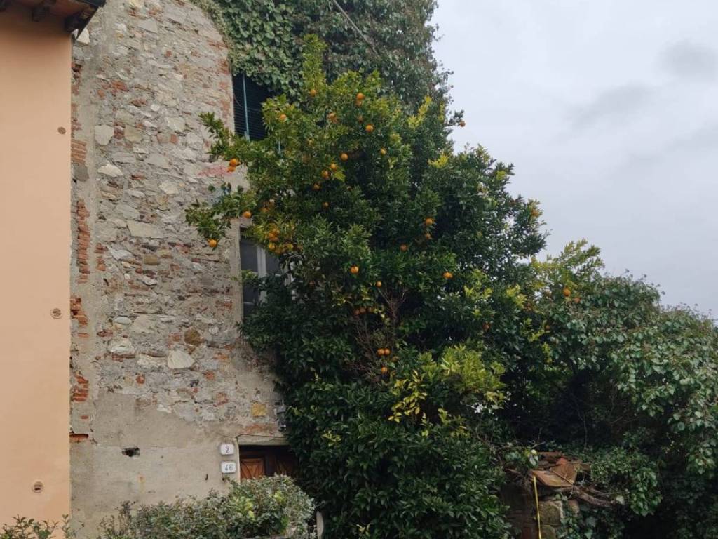 Rustico / casale a Lucca in VIA DELLA CHIESA - Foto 2