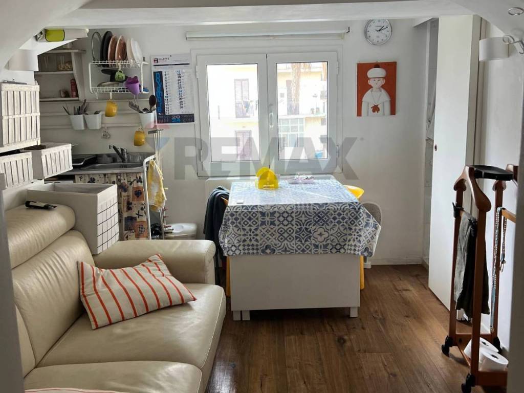 Appartamento a Bari in Via Beata Elia di San Clemente, 223 - Foto 5