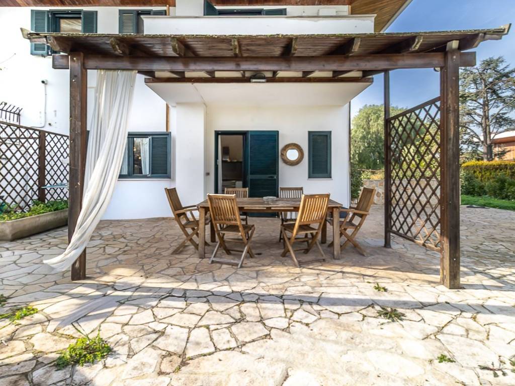 Villa a Valenzano in Via Albert Einstein, 33 - Foto 3