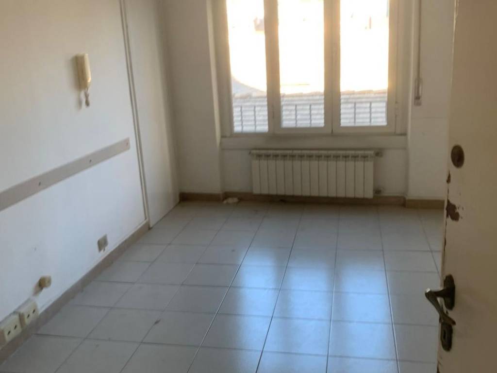 Immobile a Genova in Via Tommaso Reggio, 17 - Foto 3