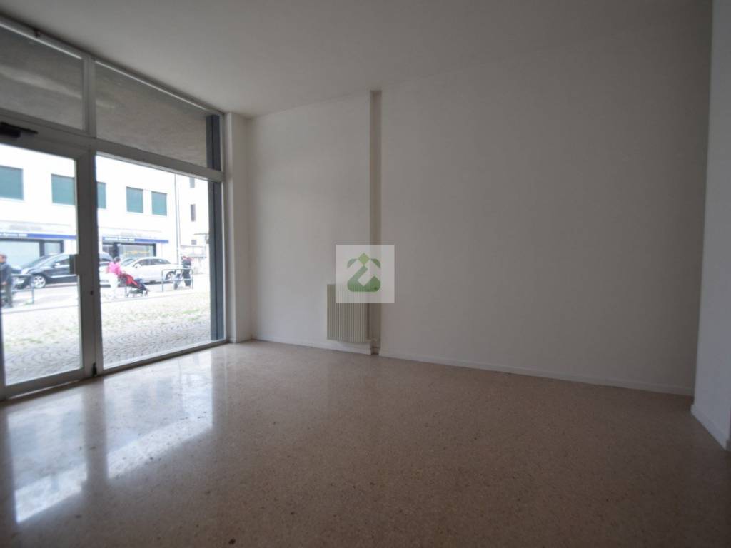 Immobile a Schio in VIA BATTAGLIONE VAL LEOGRA, 107 - Foto 4