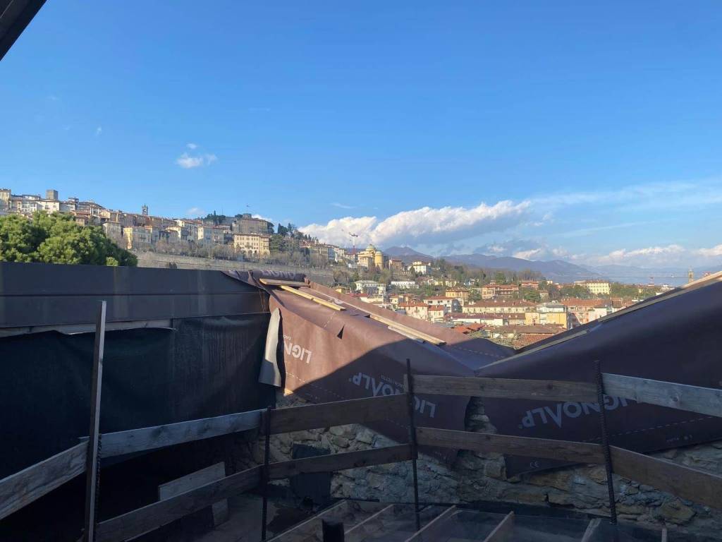 Casa indipendente a Bergamo in via sant alessandro , 57 - Foto 2