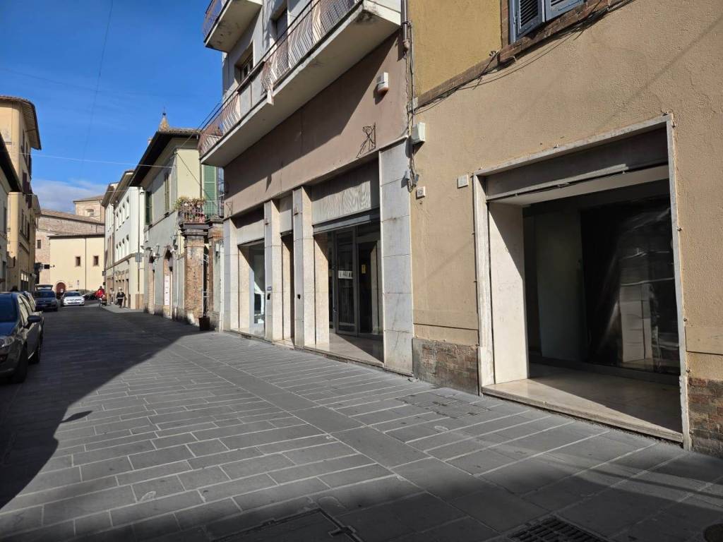 Immobile a Foligno in Via XX Settembre - Foto 4