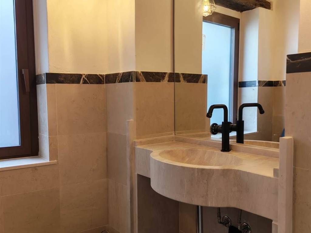 Appartamento a Siracusa in Via Salomone - Foto 2