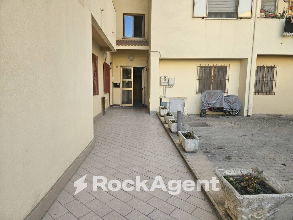 Appartamento a Catanzaro in Traversa Barlaam da Seminara, 53 - Foto 3