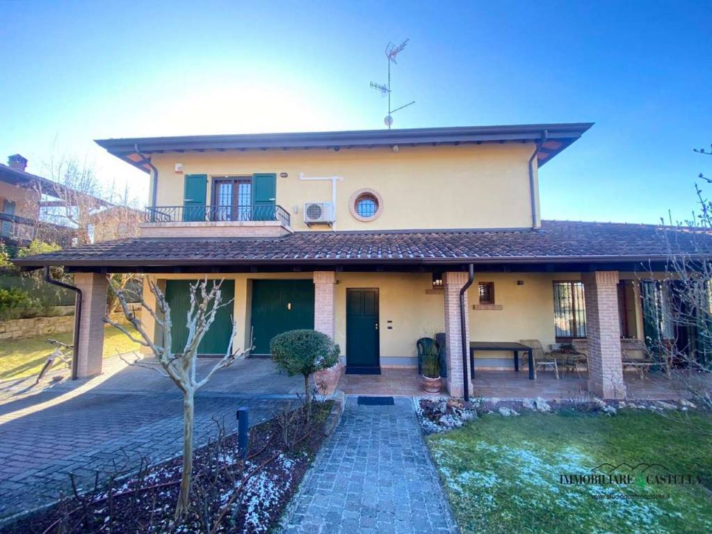 Casa indipendente a Vezzano sul crostolo - Foto 3