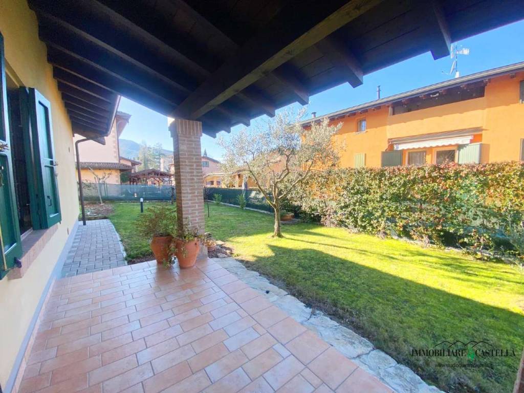 Casa indipendente a Vezzano sul crostolo - Foto 4