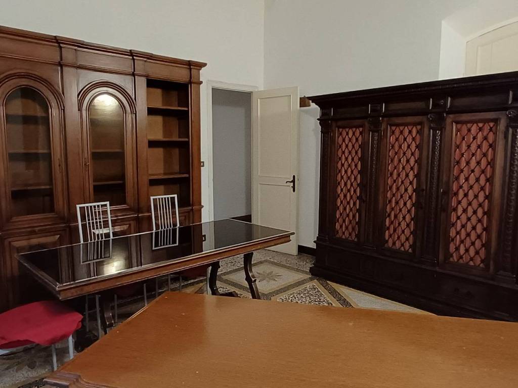 Immobile a Genova in Galleria Giuseppe Mazzini, 3 - Foto 2