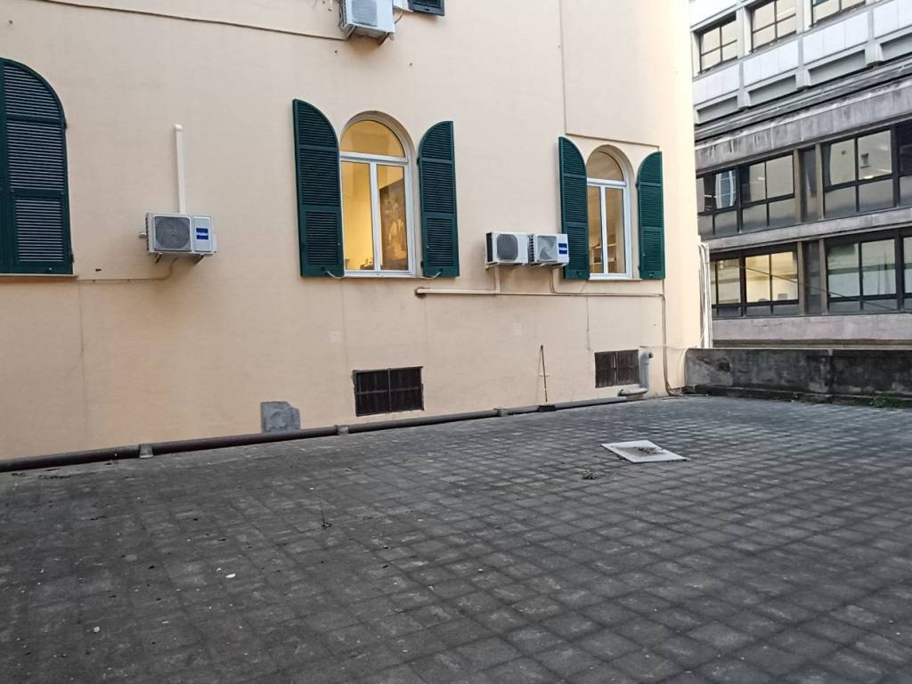 Immobile a Genova in Galleria Giuseppe Mazzini, 3 - Foto 4