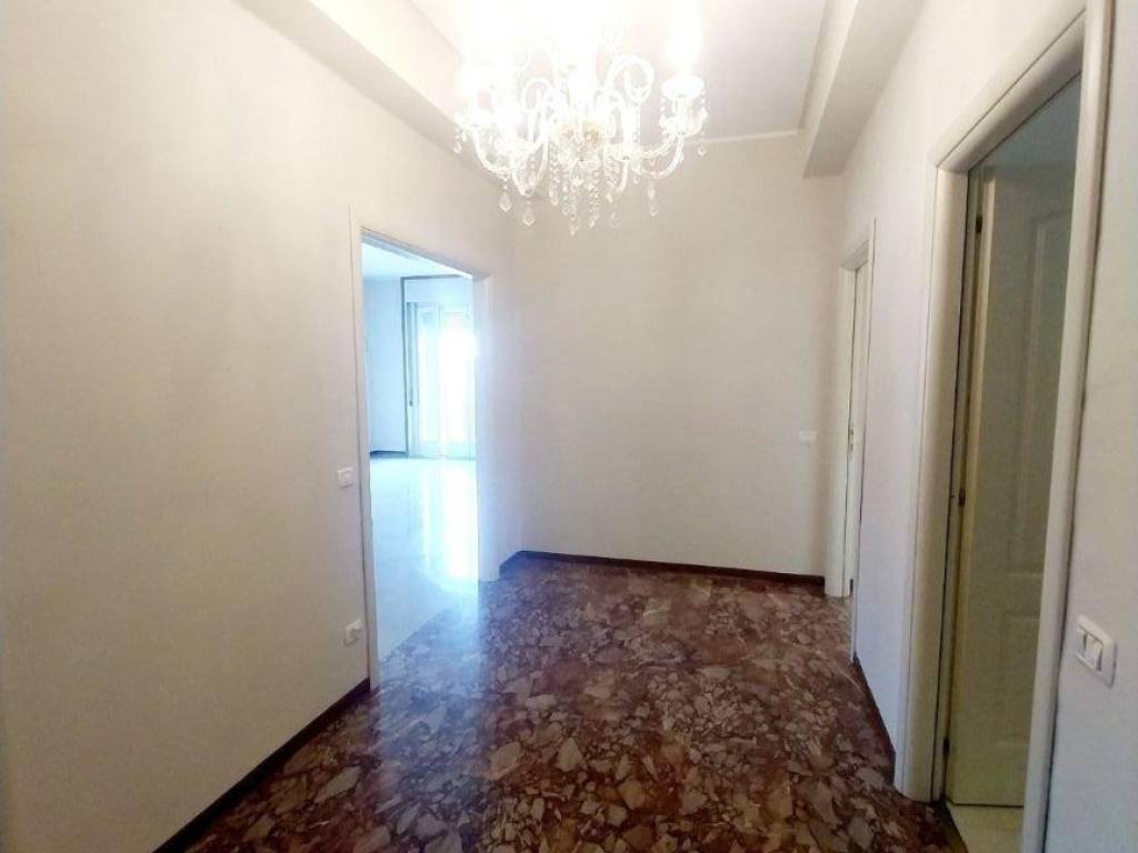 Appartamento a Bergamo in Via Antonio Locatelli, 14 - Foto 2