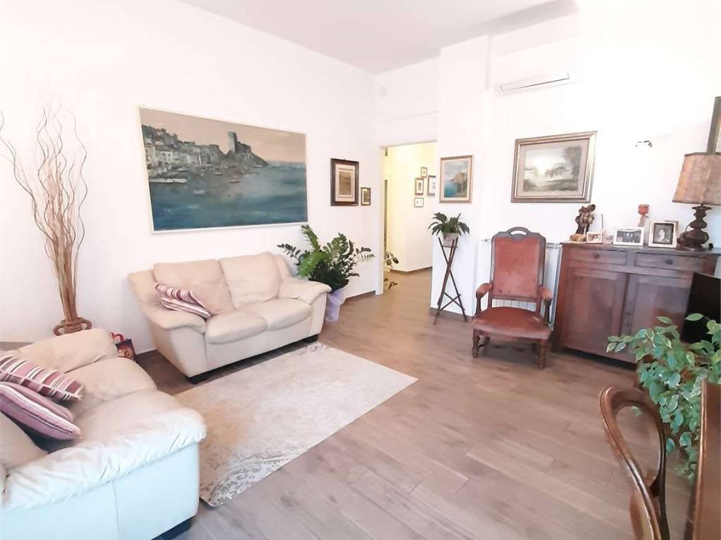 Attico / mansarda a Sarzana - Foto 5