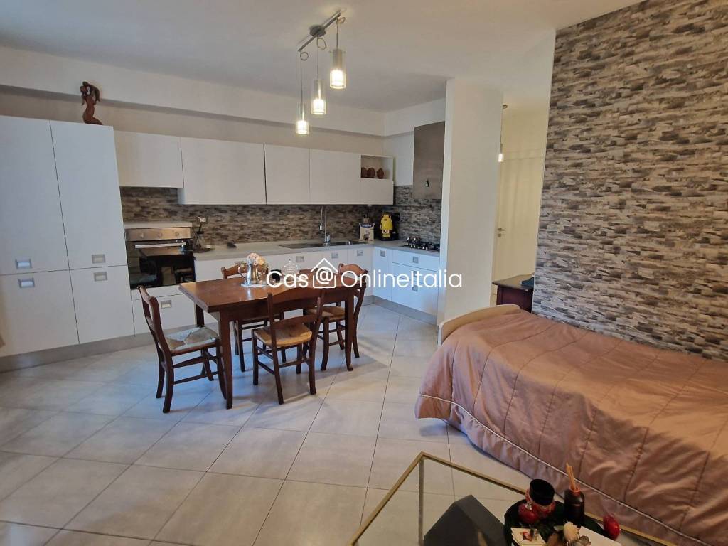 Appartamento a Prato in Via del Poggiolo, Figline, Prato, 24 - Foto 2