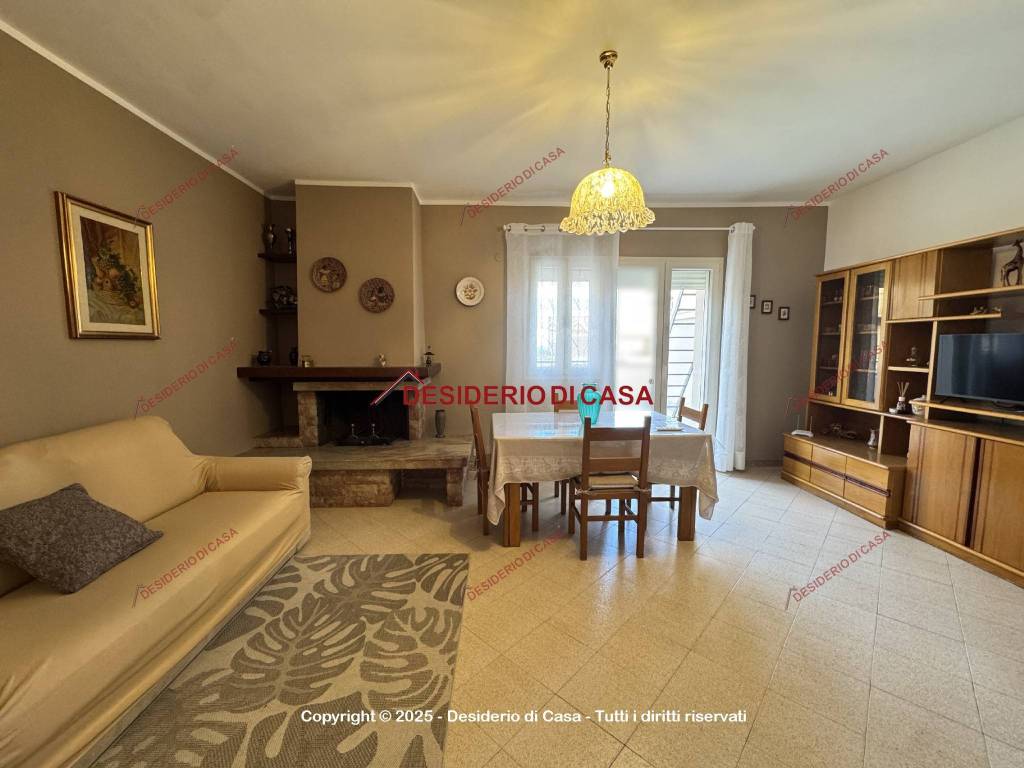 Appartamento a Villabate in Corso Vittorio Emanuele, 558 - Foto 2