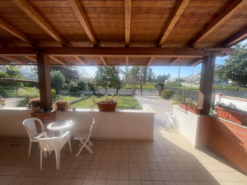 Villa a Latina in Via Alessandro Scarlatti, 18 - Foto 3