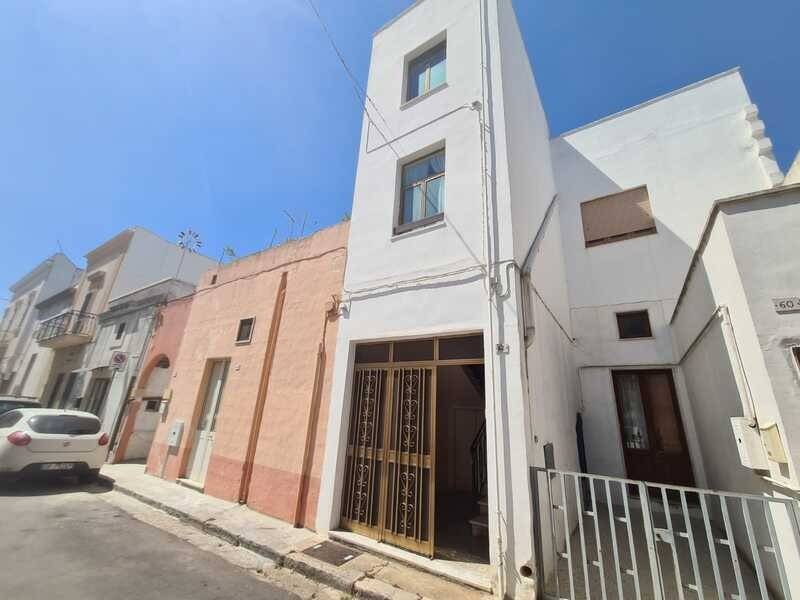 Appartamento a Parabita in Via Gaetano Vinci - Foto 3