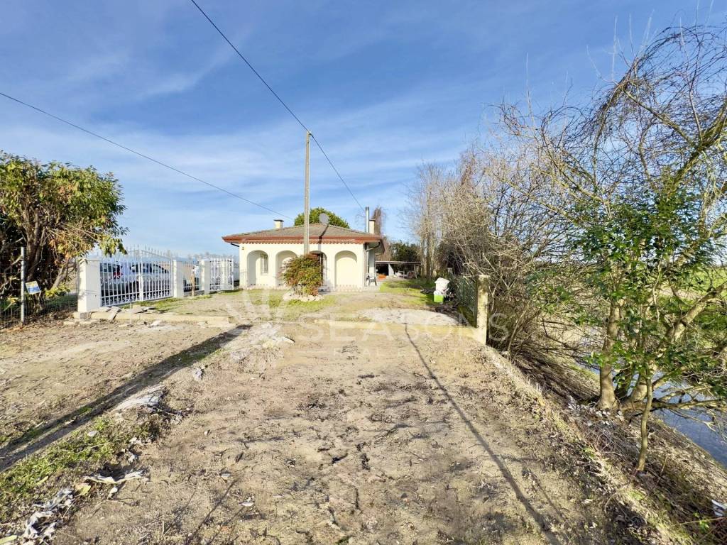 Villa a Portogruaro in Via Viola di Giussago, 27 - Foto 4