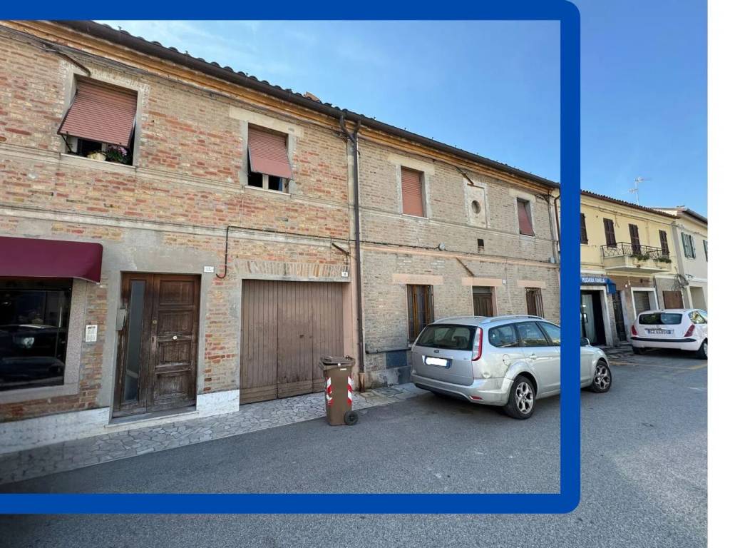 Palazzo / stabile a Fano in Via Fanella, 13 - Foto 2