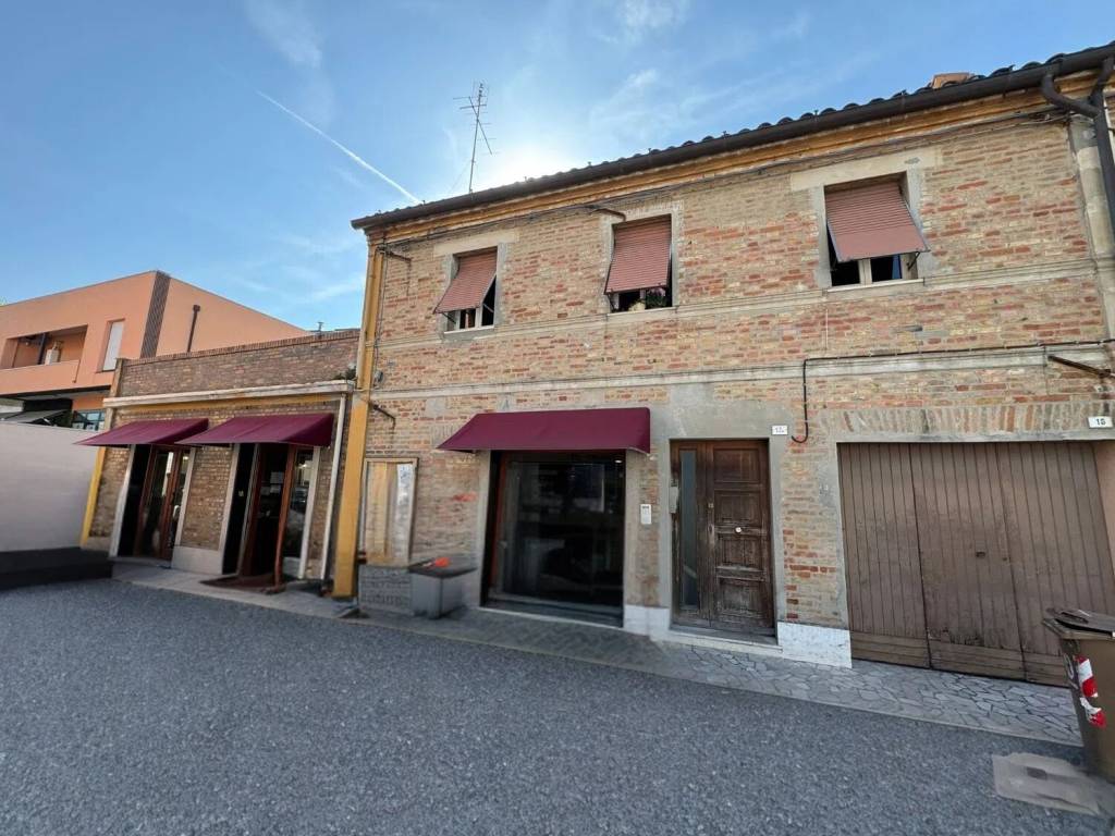 Palazzo / stabile a Fano in Via Fanella, 13 - Foto 4