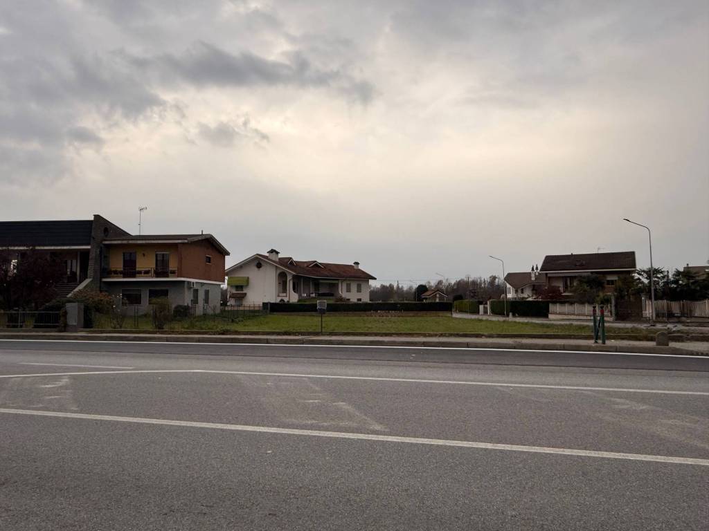 Terreno a Casalgrasso in Via Circonvallazione, 27 - Foto 3
