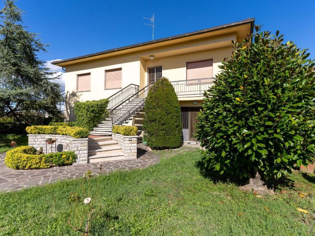 Villa a Empoli in Via di Brusciana, , 50053 - Foto 4