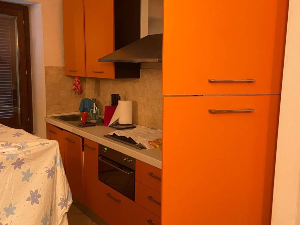 Appartamento a Alessandria in Via Genova, 90 - Foto 2