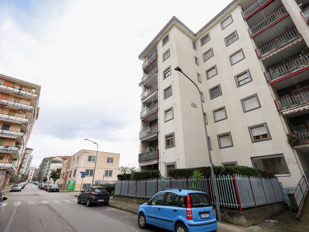 Appartamento a Pontecagnano faiano in Via Umbria, 1 - Foto 2