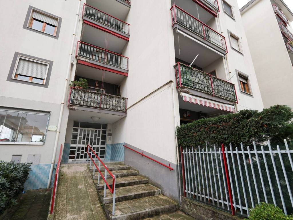 Appartamento a Pontecagnano faiano in Via Umbria, 1 - Foto 3