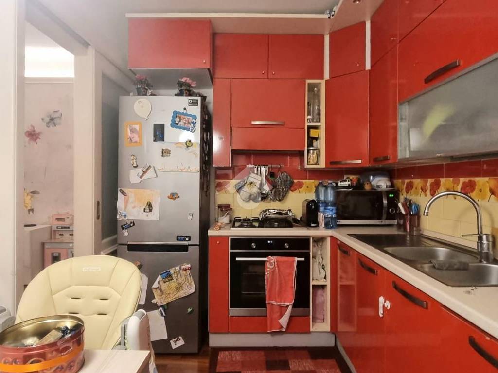 Appartamento a Catanzaro in Viale Magna Grecia, 18 - Foto 4