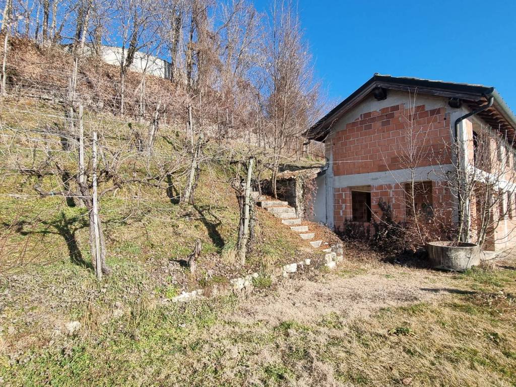 Rustico / casale a Farra di soligo in Via Chiesa - Foto 2